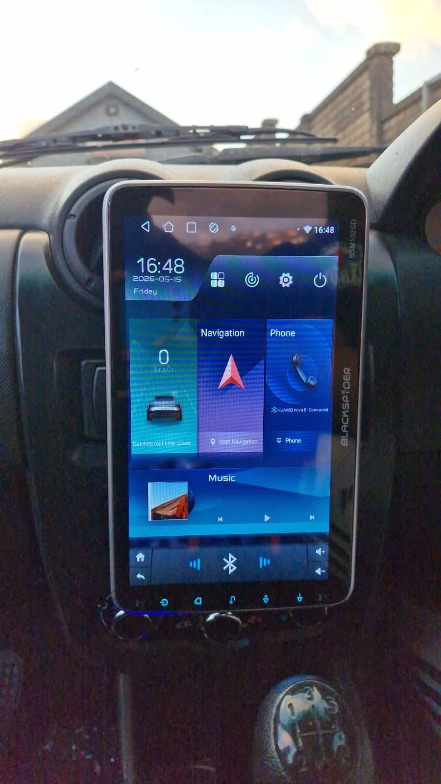 BLACKSPIDER BSM102SD 10.1" ANDROID 11 APPLE CARPLAY TOUCHSCREEN WITH REVERSE CAMERA - Image 5