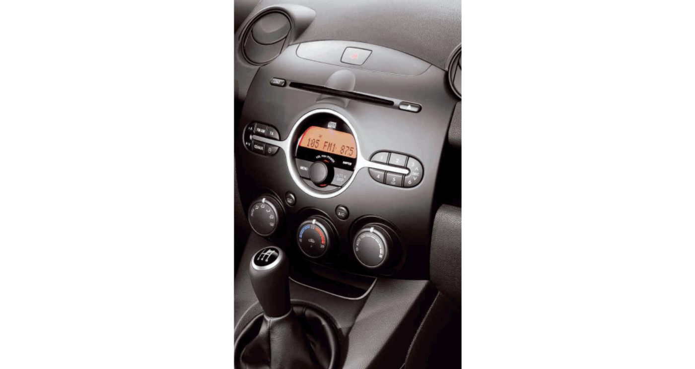 Mazda 2 Black 2Din Trimplate 2010 - Image 3