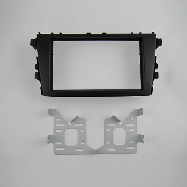 Suzuki Celerio 2 Din Trimplate (12-381)